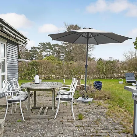 Holiday home Stunning In Stevns With Kitchen Rodvig